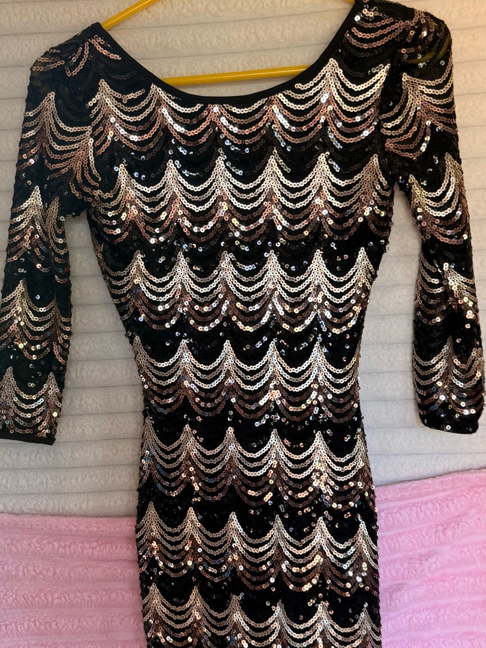 a'gaci Black Long-Sleeve Sequin Bodycon Dress with Rose Gold Accents